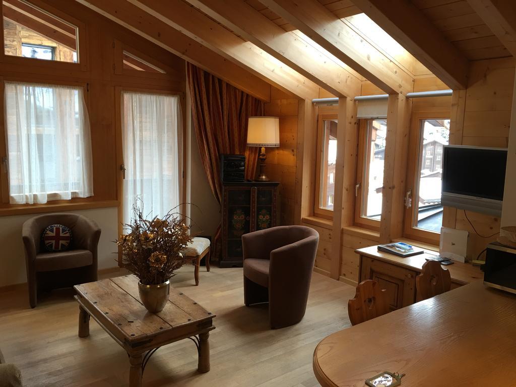 Chalet Guggenbiel Zermatt Buitenkant foto