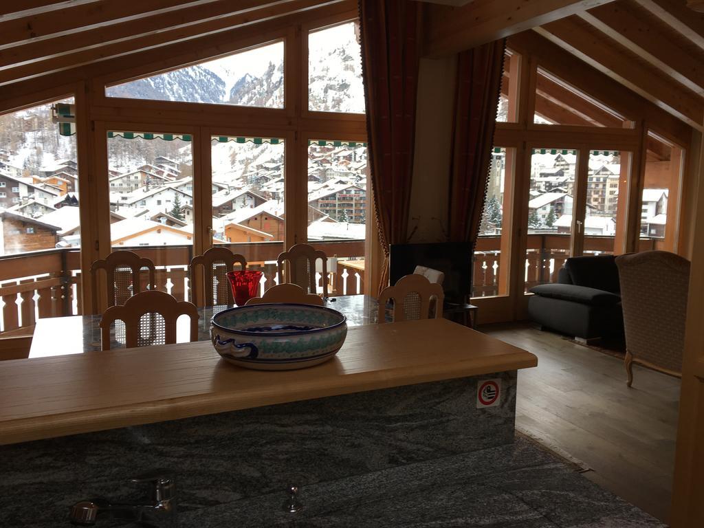 Chalet Guggenbiel Zermatt Buitenkant foto