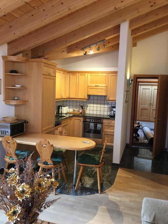 Chalet Guggenbiel Zermatt Buitenkant foto