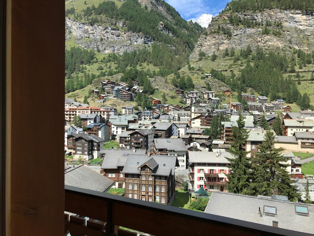 Chalet Guggenbiel Zermatt Buitenkant foto